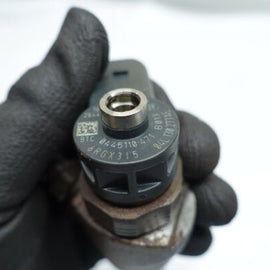 Einspritzdüse Bosch Audi A3 A4 A5 A6 Q5 TT VW Golf VII Passat 2,0TDi 0445110471-Image1